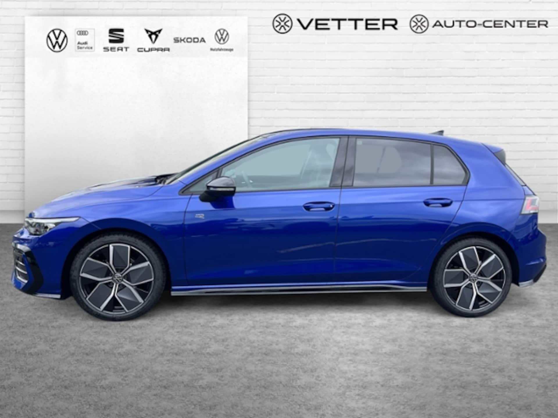 Volkswagen Golf R-Line