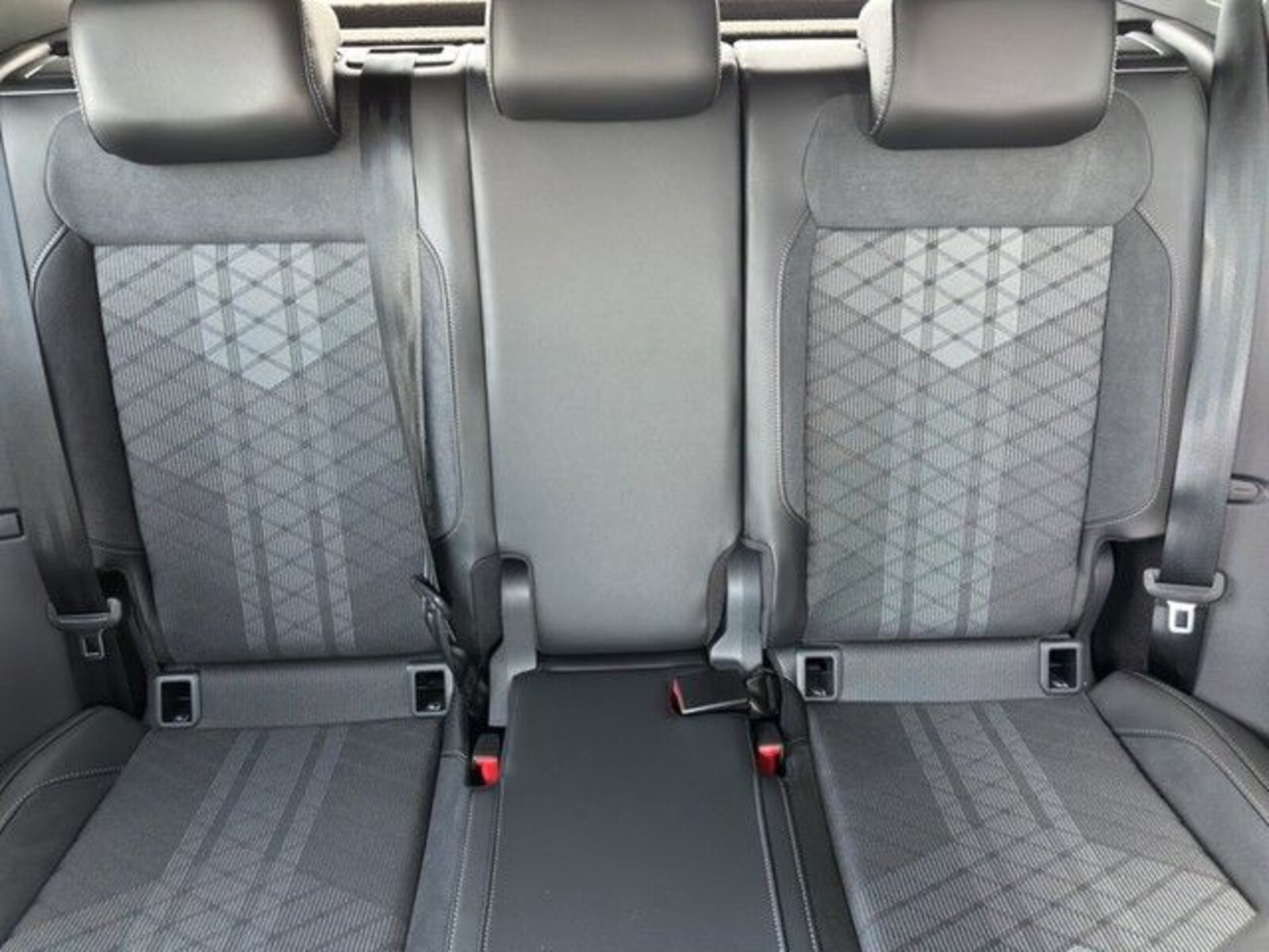 Volkswagen T-Cross – Bild 14