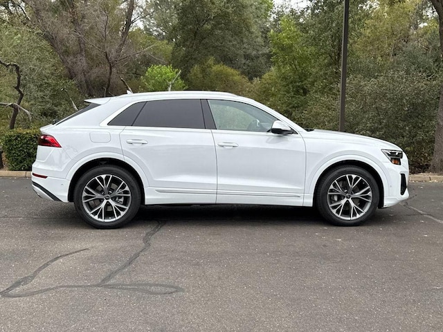 2026 Audi Q8