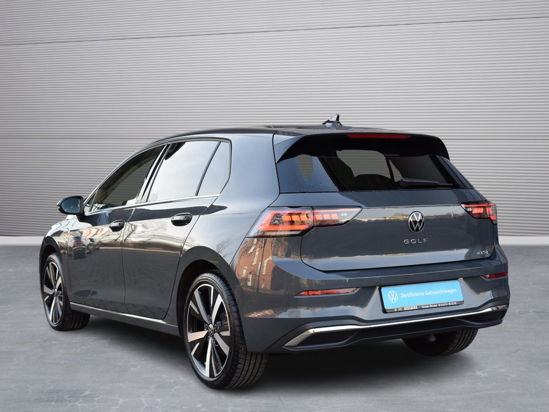 Volkswagen Golf Style