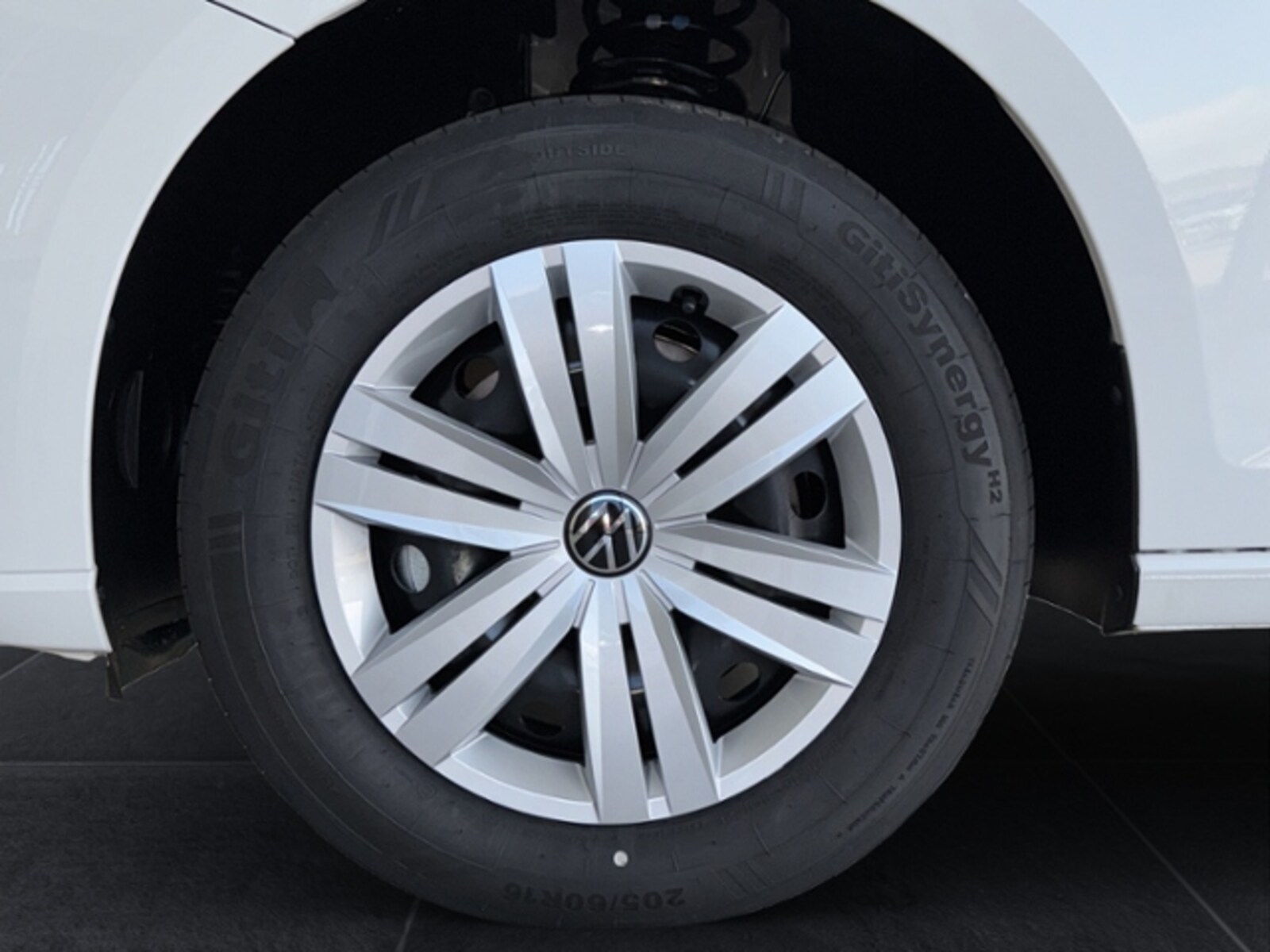 Volkswagen Caddy Maxi Cargo – Bild 23