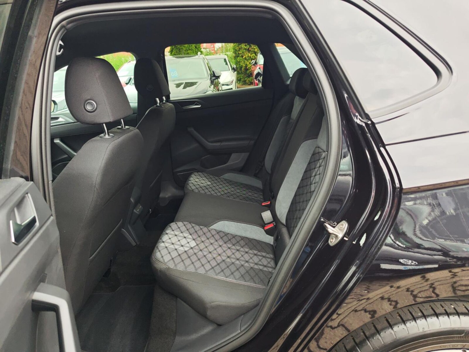 Volkswagen Polo – Bild 8