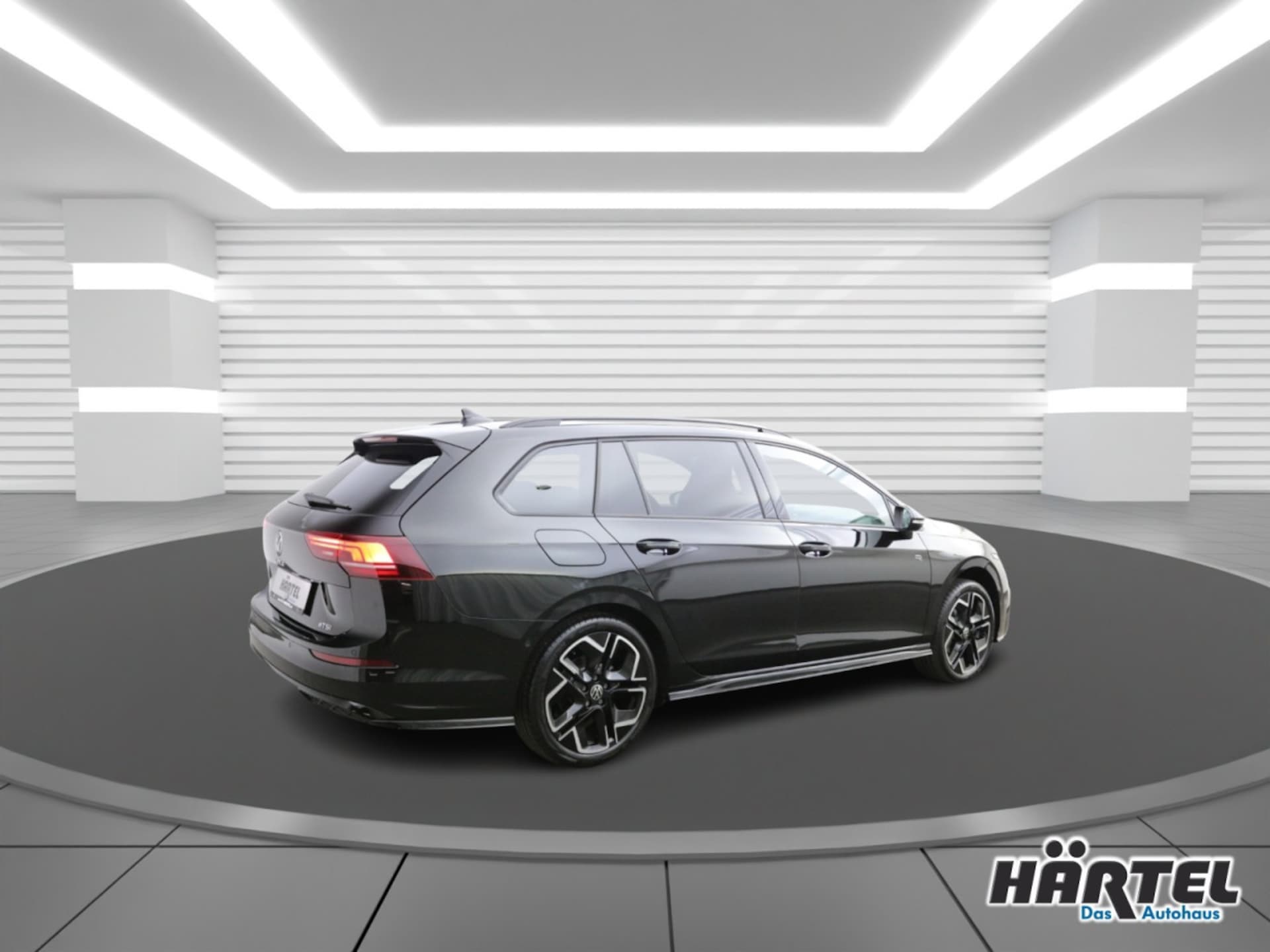 Volkswagen Golf Variant R-Line