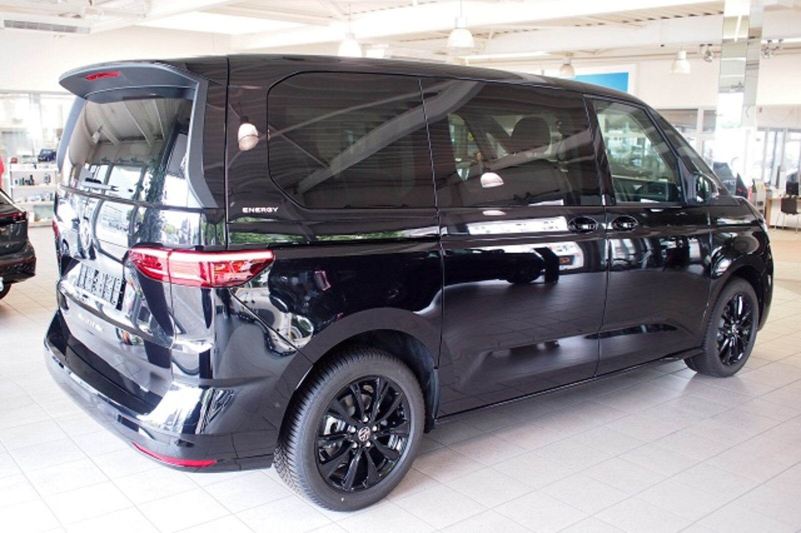 Volkswagen Multivan – Bild 2