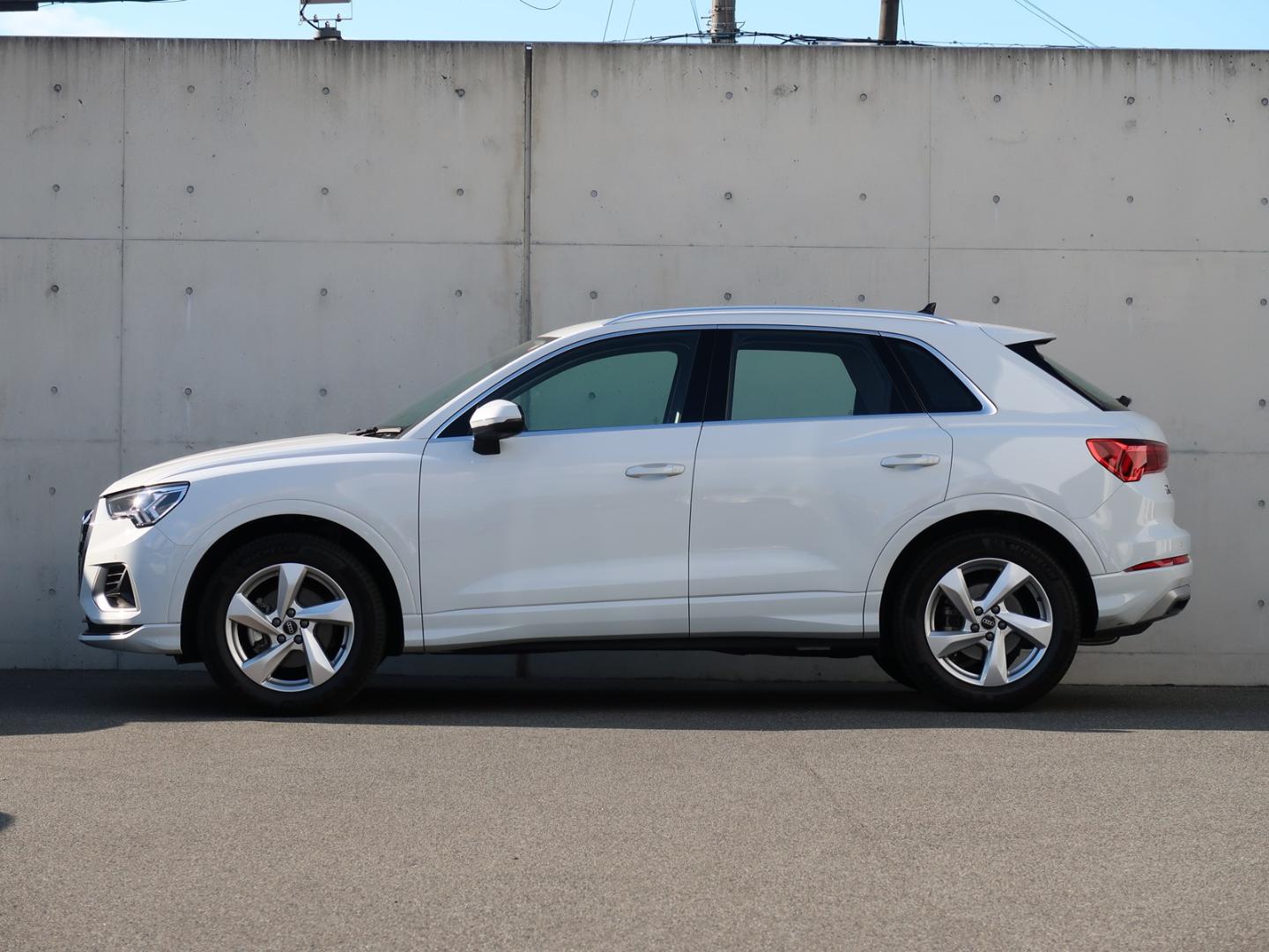 Audi Q3 35 TDI quattro advanced 110(150) kW(PS) S tronic for more details contact your dealer