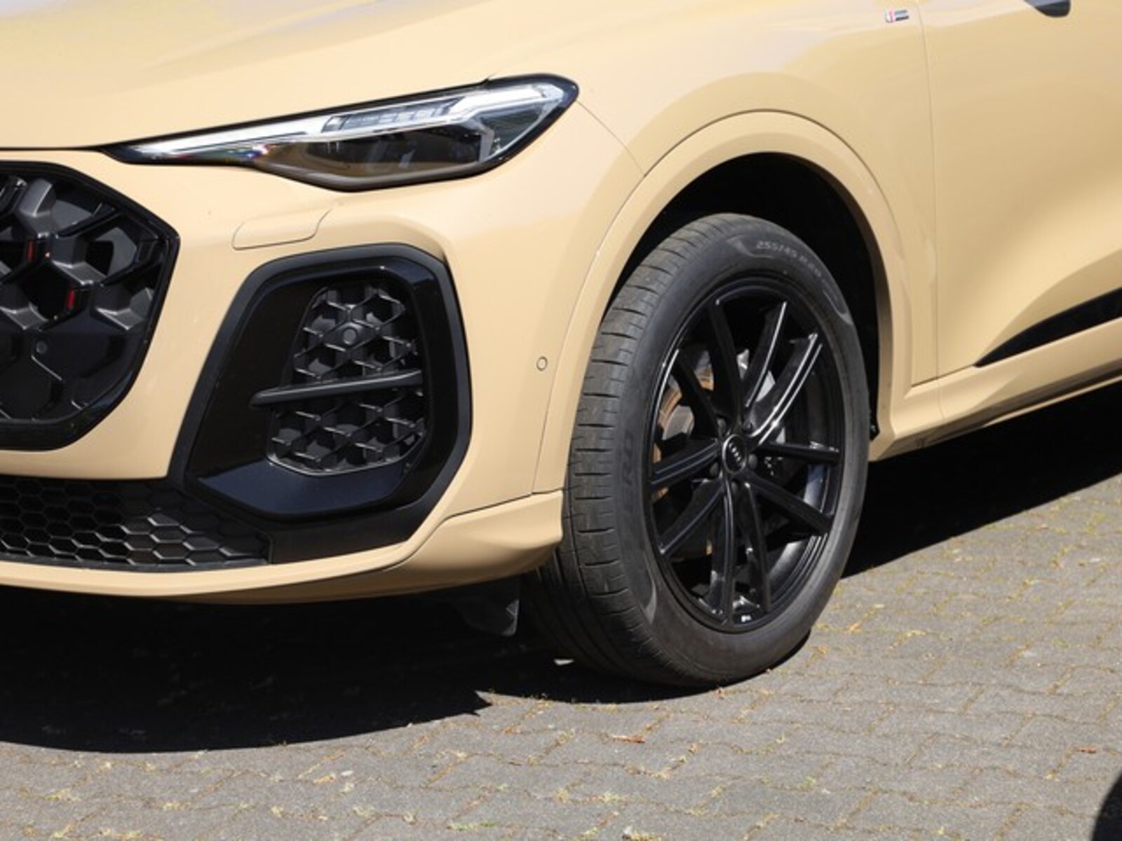 Audi Q5 Sportback – Bild 11