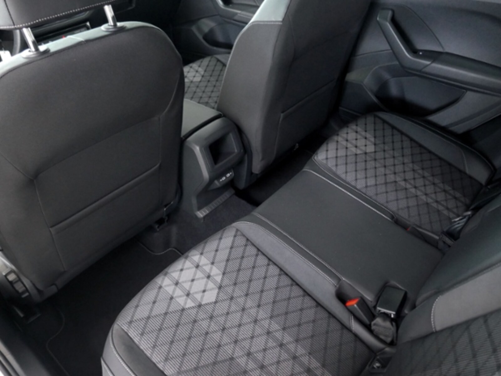 Volkswagen T-Cross – Bild 8