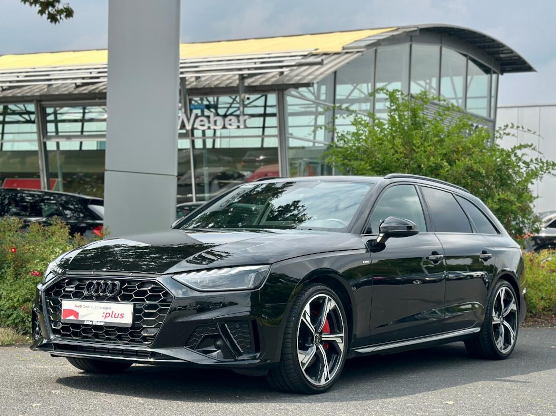 Audi A4 Avant S line