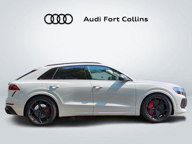 2026 Audi RS Q8 SUV performance