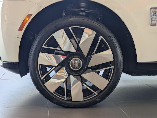 2025 Rolls-Royce Cullinan Base - Photo 13
