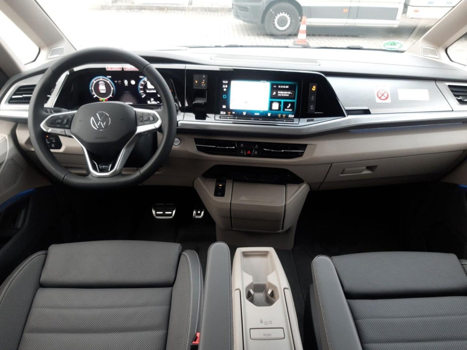 Volkswagen Multivan Langversion – Bild 8