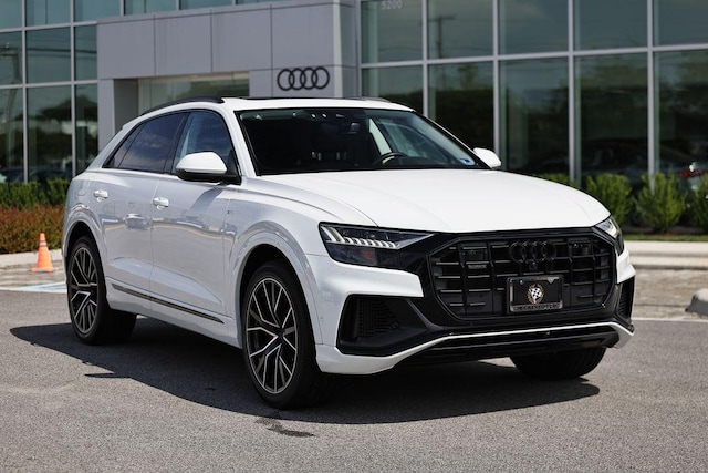 2023 Audi Q8