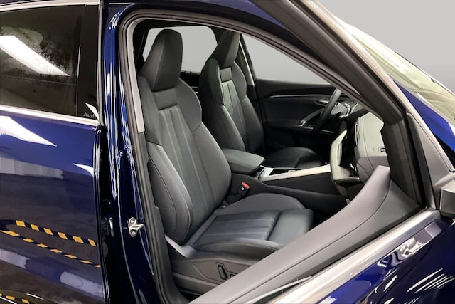 2025 Audi Q5 Premium Plus - Photo 8