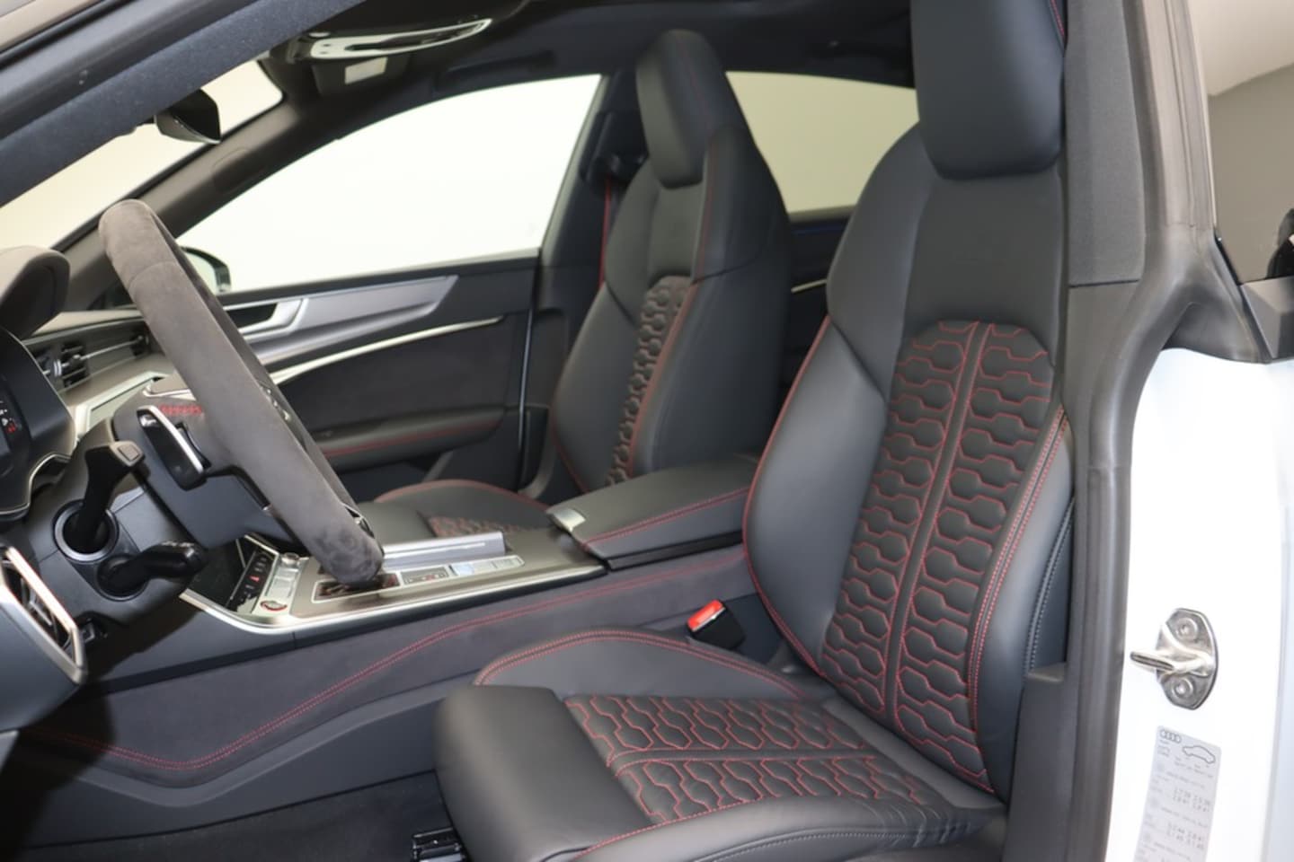 Bild über Audi RS 7 Sportback quattro tiptronic - für weitere Informationen kontaktieren Sie den Audi Partner