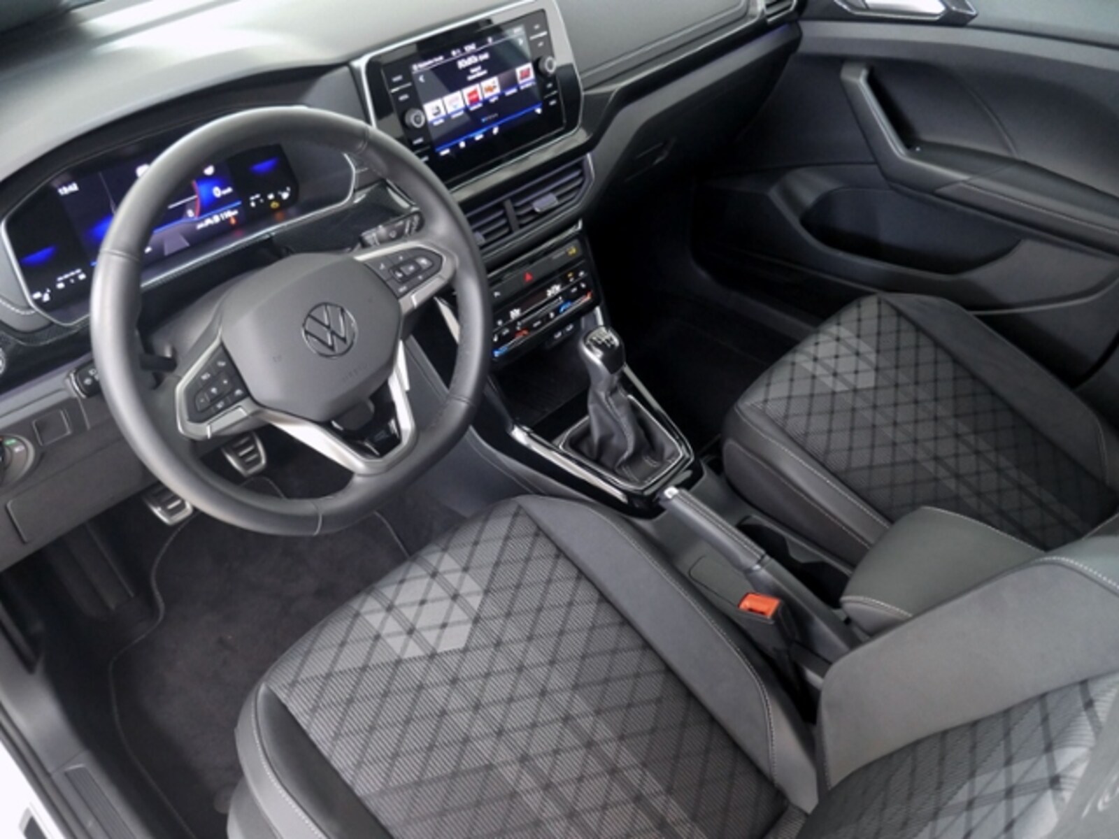 Volkswagen T-Cross – Bild 11