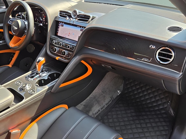 2023 Bentley Bentayga