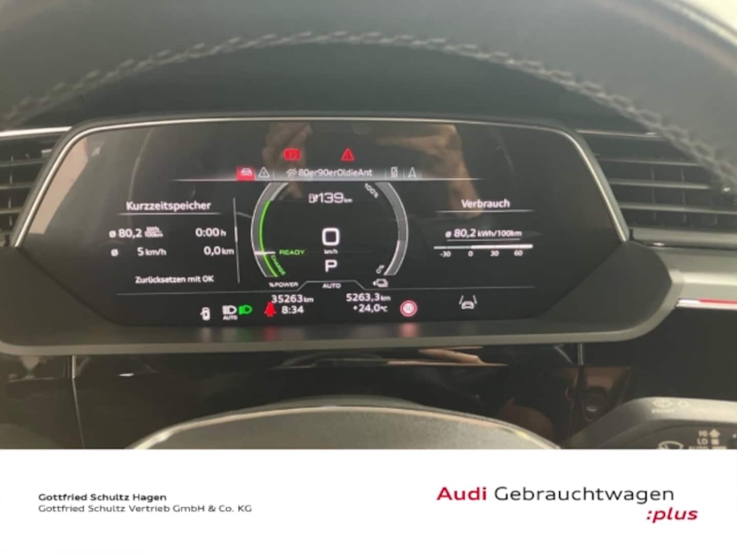 Bild über Audi Q8 e-tron S line 50 e-tron quattro - für weitere Informationen kontaktieren Sie den Audi Partner