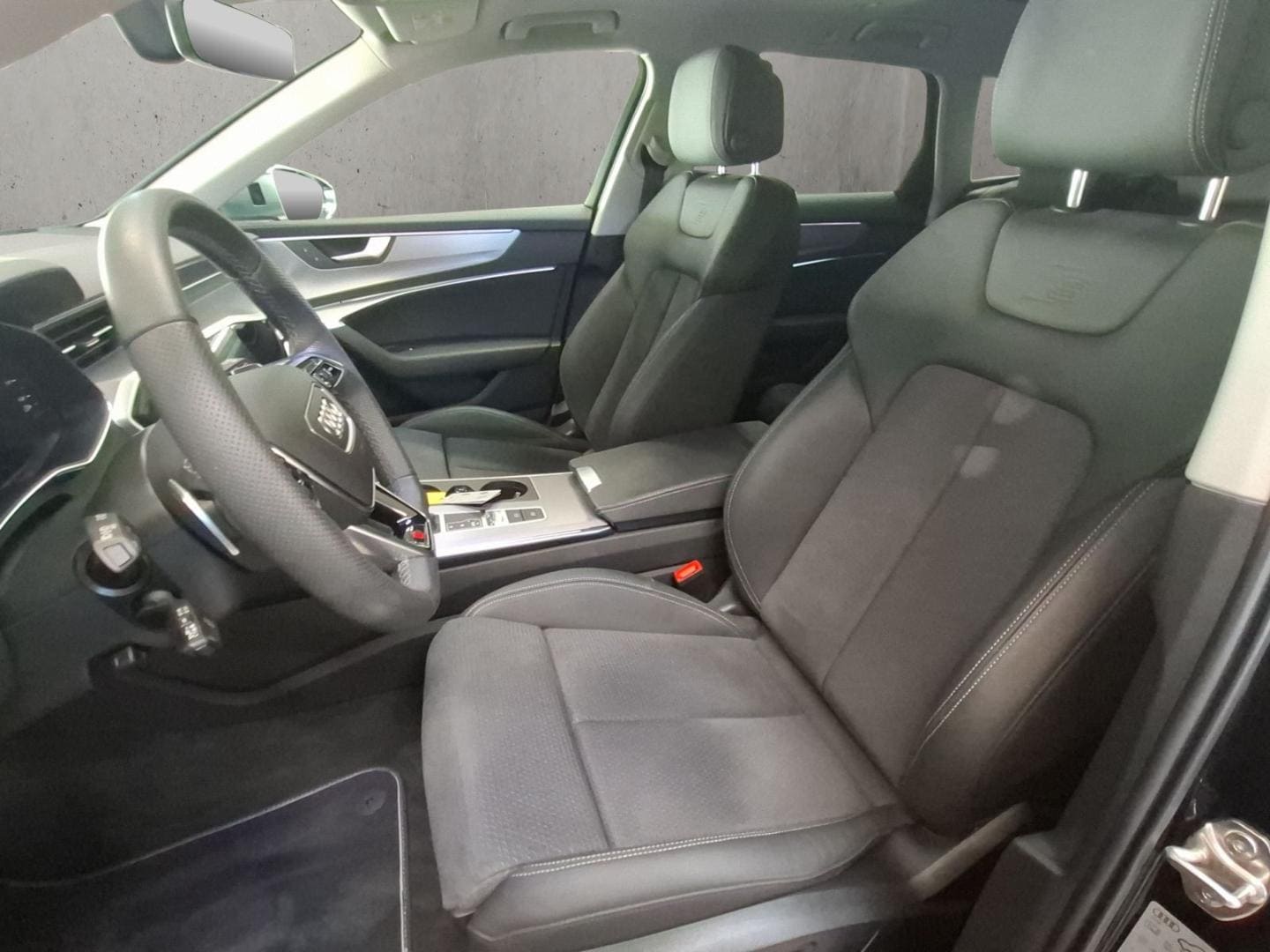 Bild über Audi S6 Avant TDI quattro tiptronic - für weitere Informationen kontaktieren Sie den Audi Partner