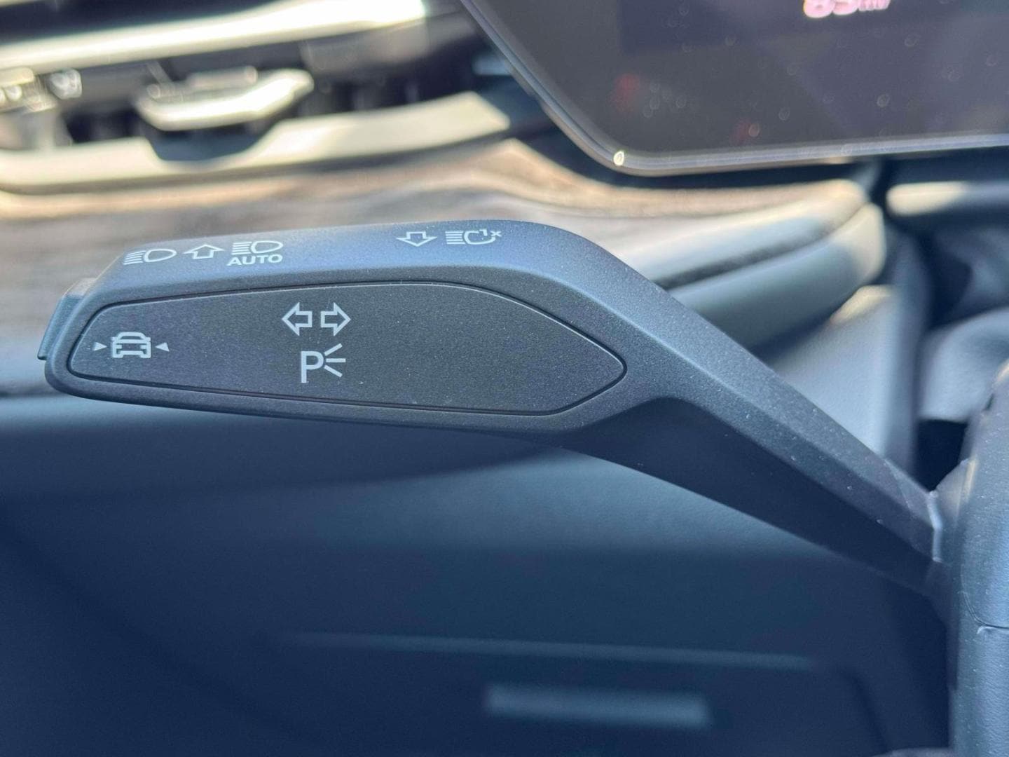 2025 Audi Q5 Premium - Photo 17