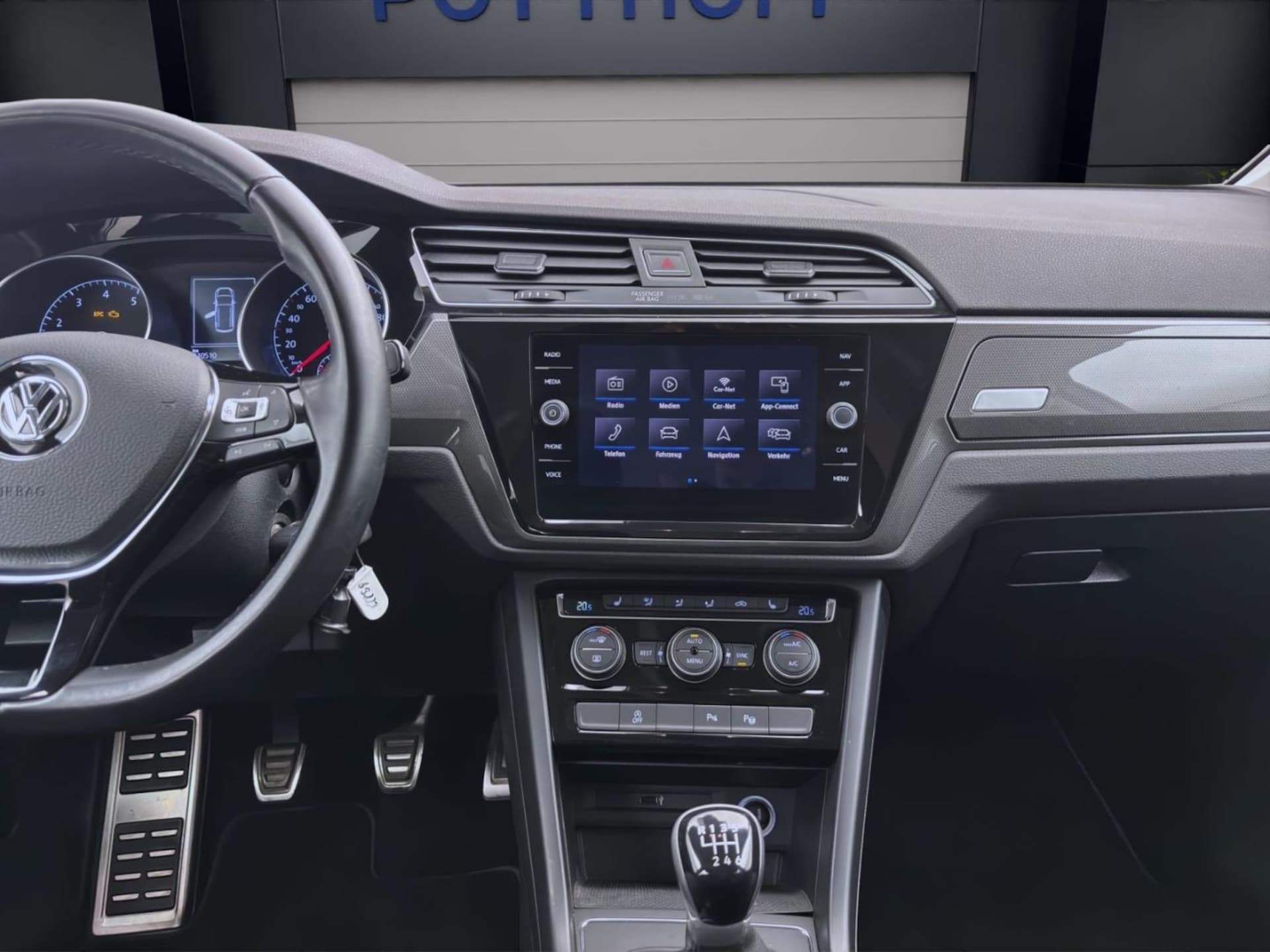 Volkswagen Touran IQ.DRIVE