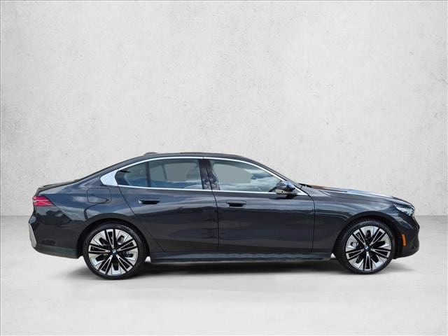 2026 BMW 530i
