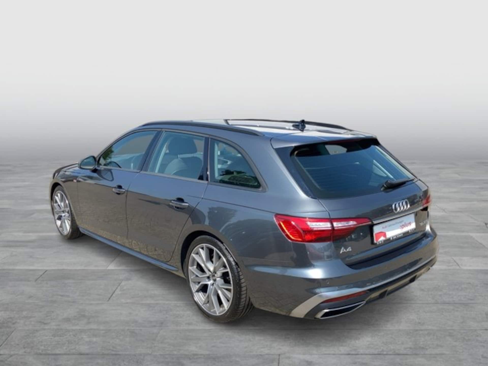 Audi A4 Avant S line