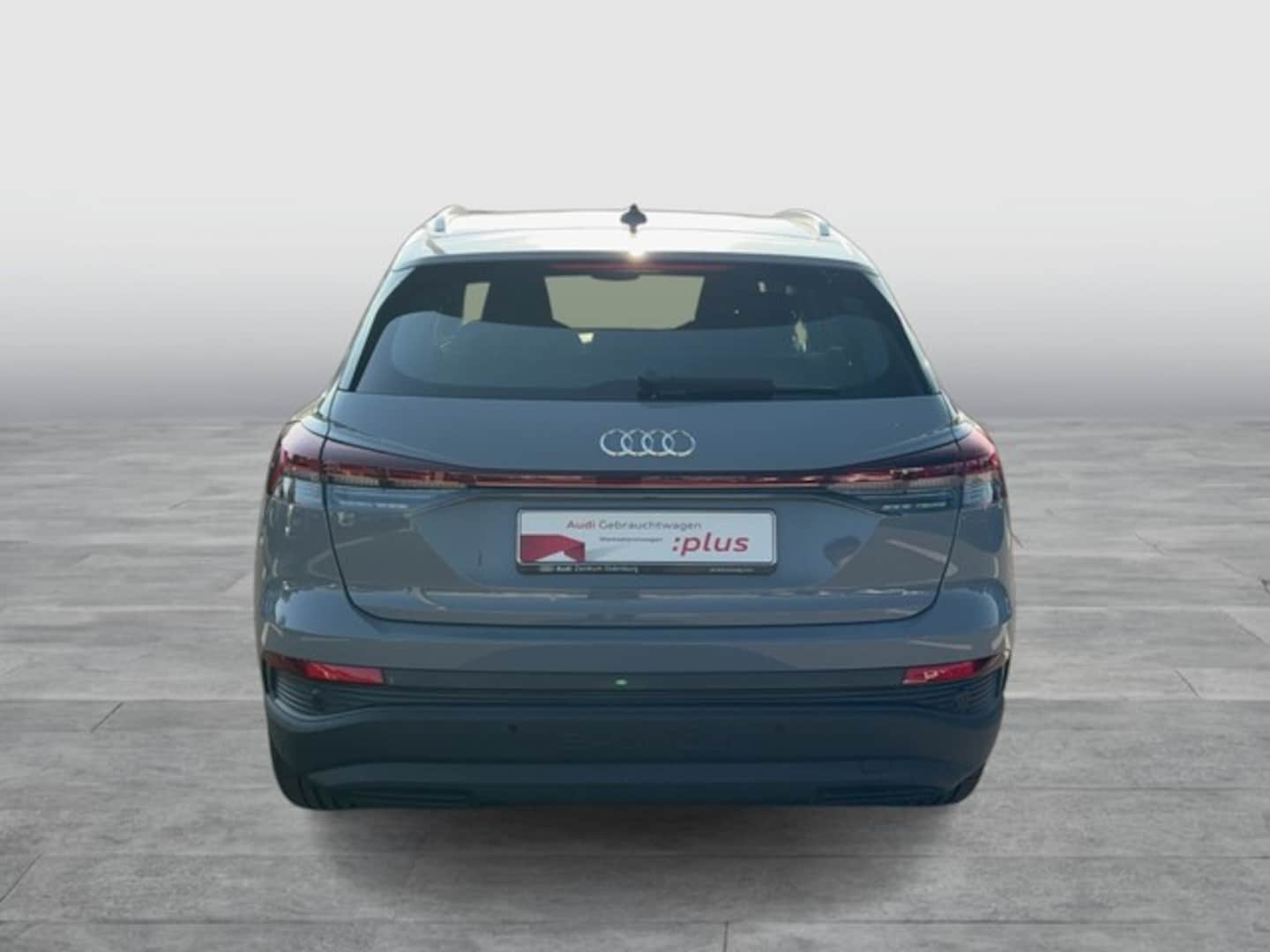 Bild über Audi Q4 e-tron 40 e-tron - für weitere Informationen kontaktieren Sie den Audi Partner