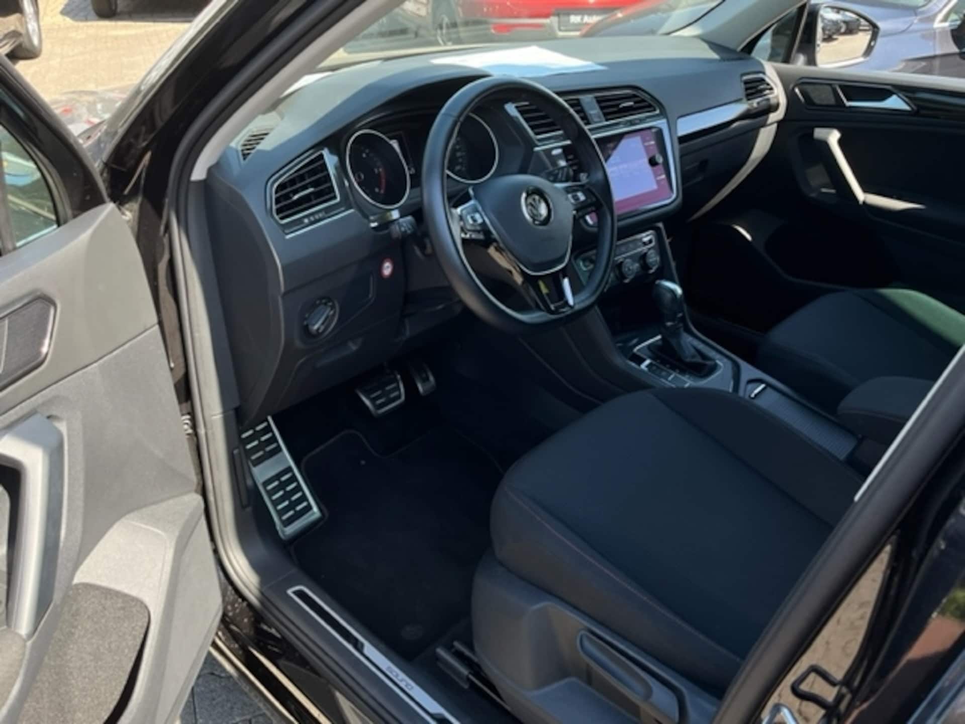 Volkswagen Tiguan SOUND
