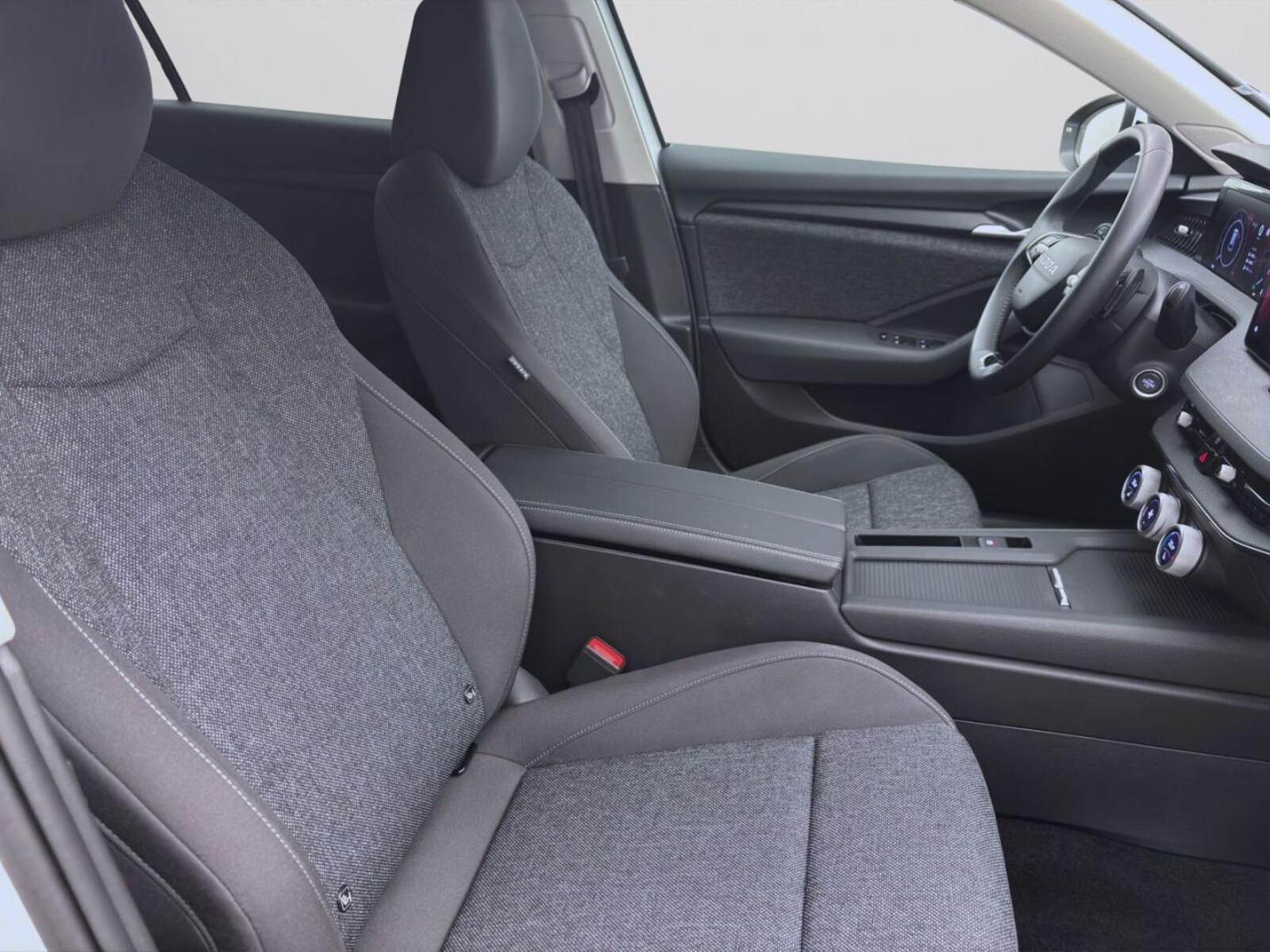 Škoda Superb Combi – Bild 17