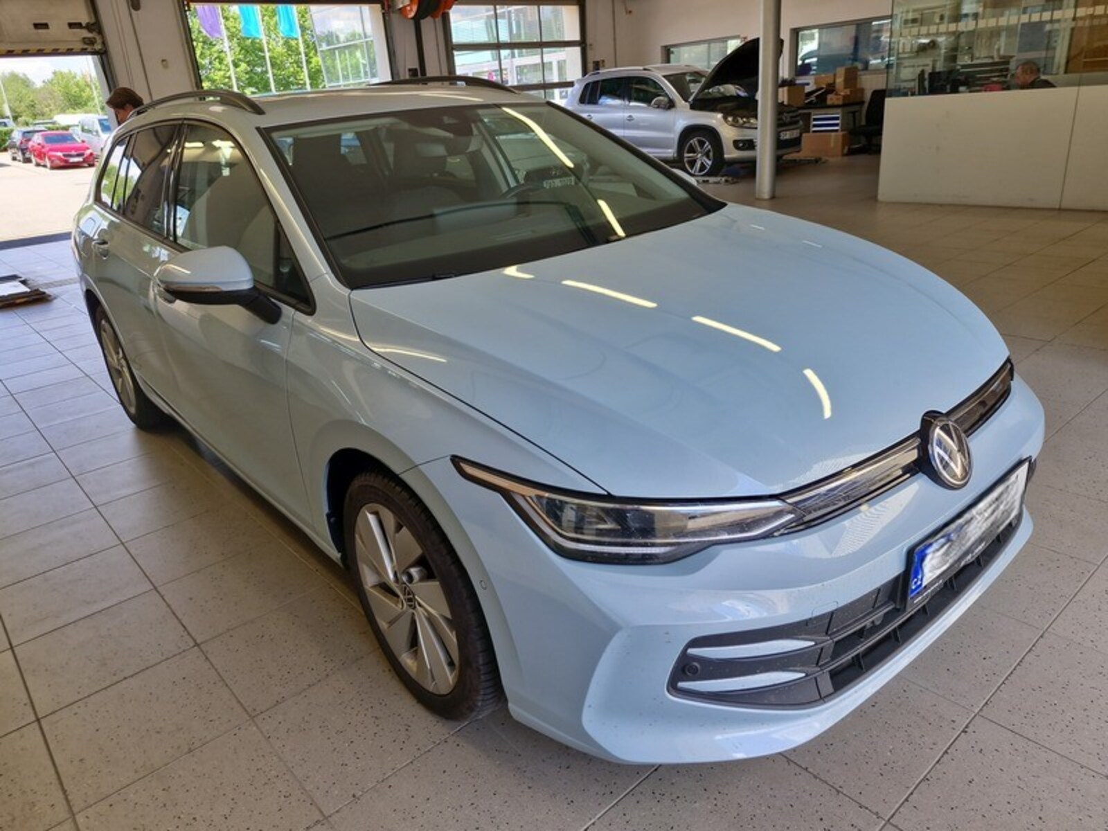 Volkswagen Golf Variant – Bild 2