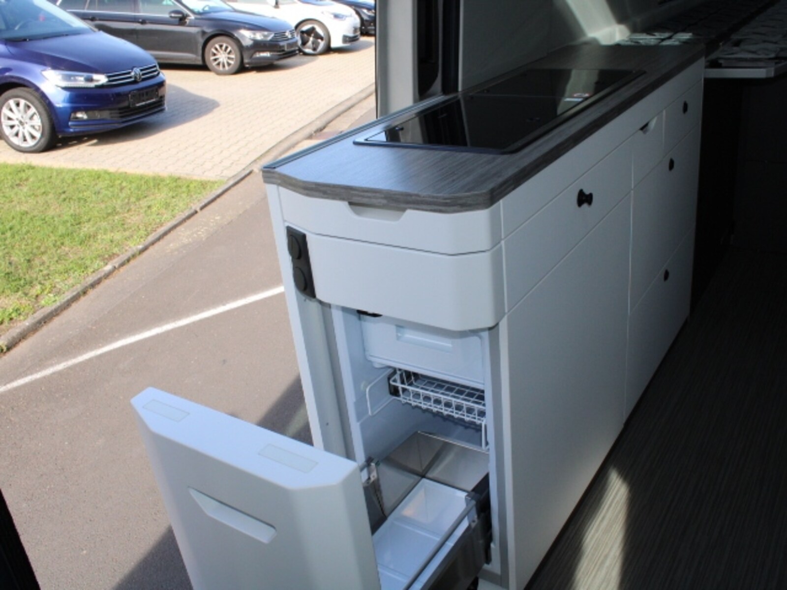 Volkswagen Grand California 680 – Bild 15