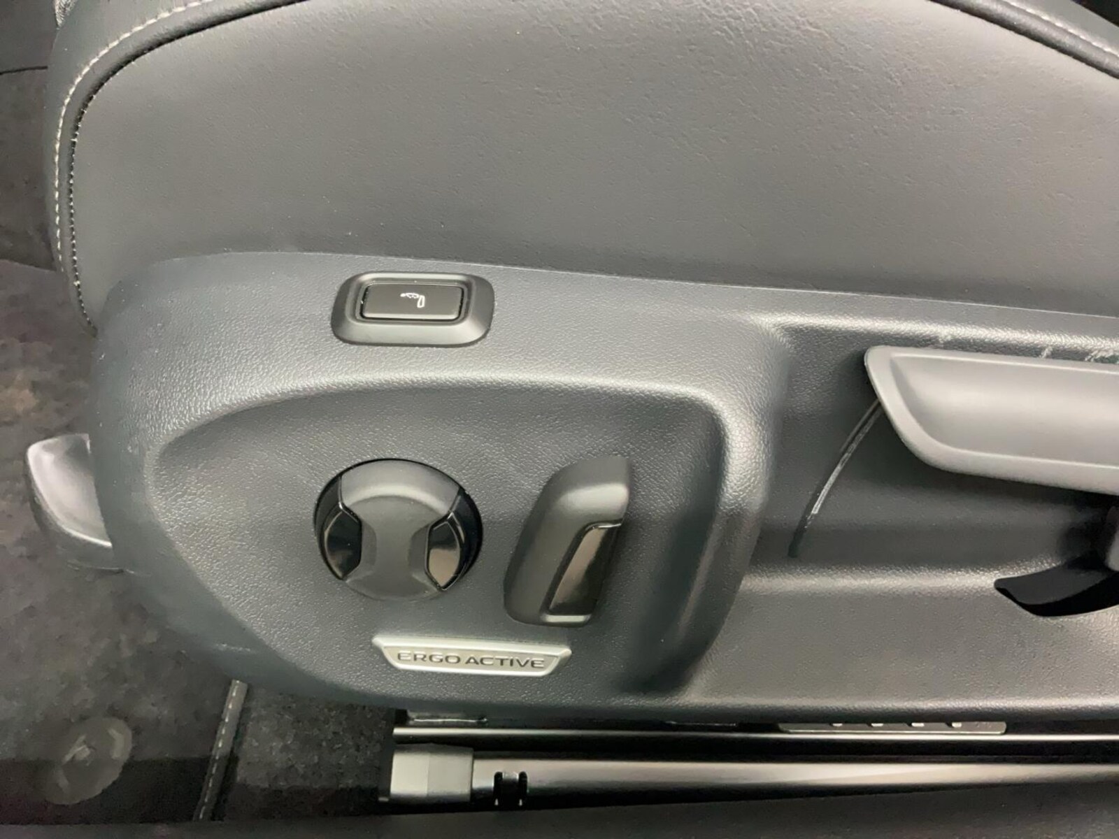 Volkswagen Passat – Bild 17
