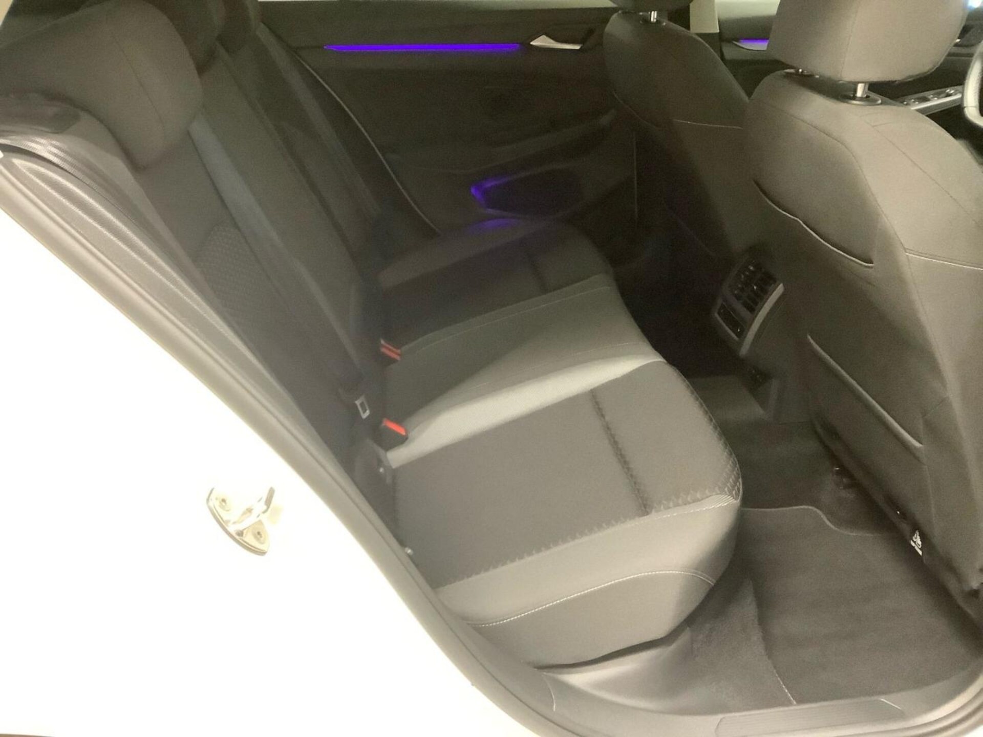 Volkswagen Golf Active