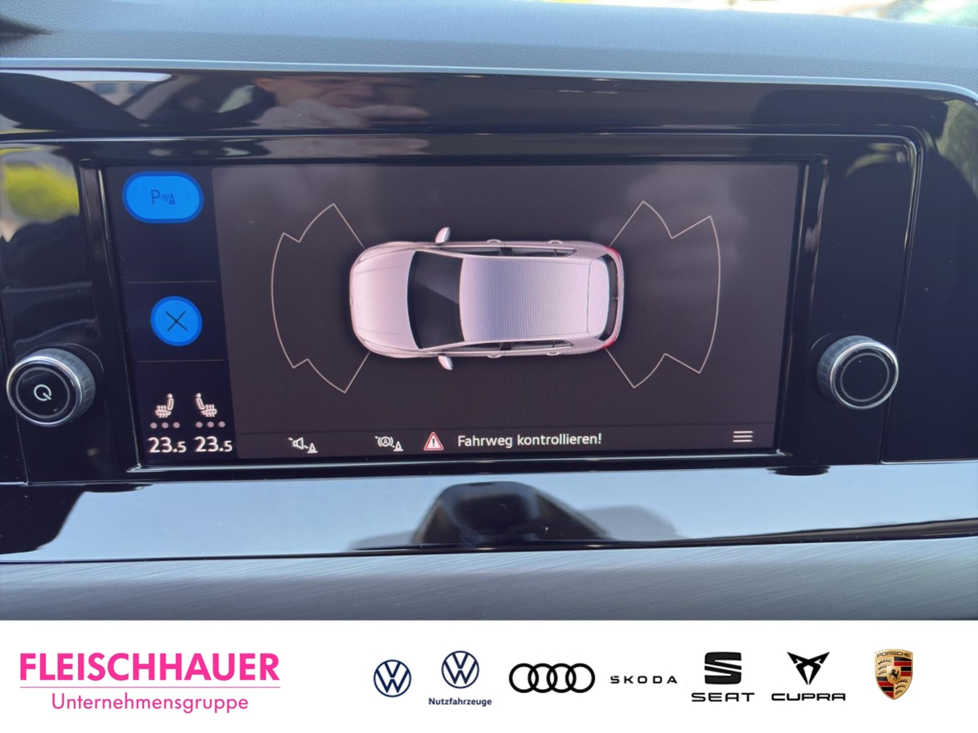 Volkswagen Golf Style