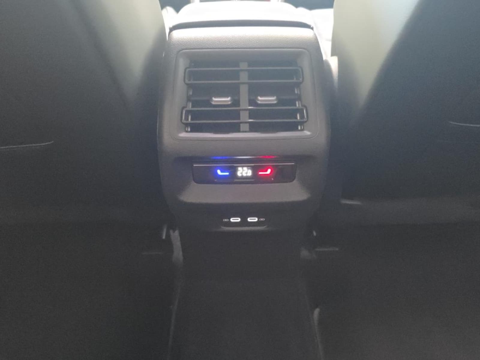 Volkswagen Tiguan – Bild 18