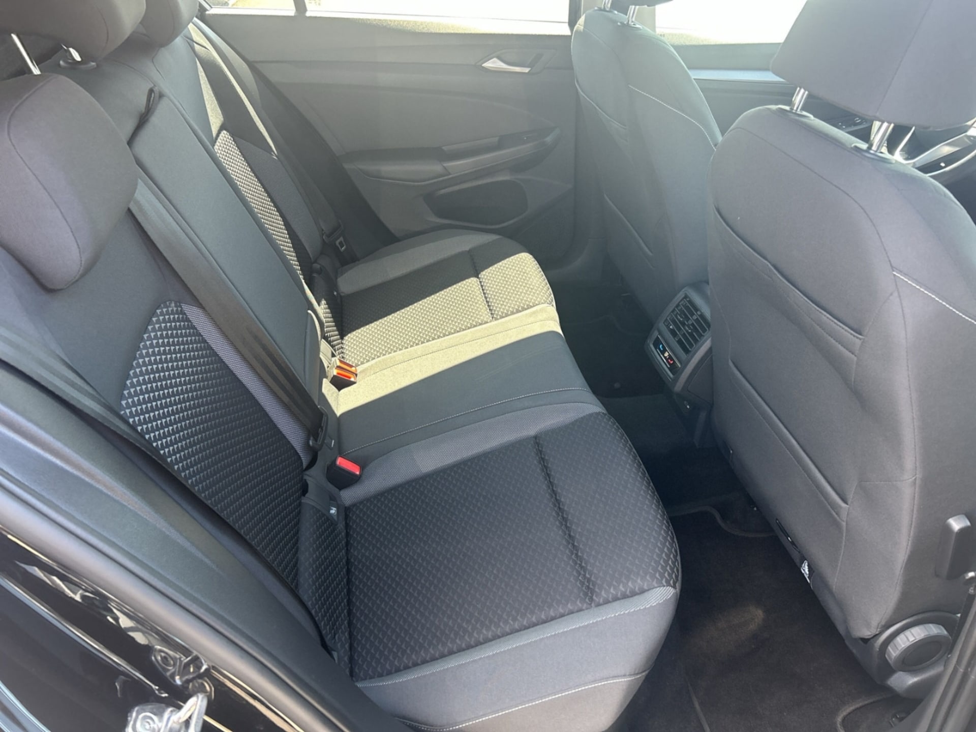 Volkswagen Golf Active