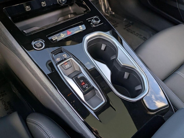 2026 Audi A6 Premium Plus - Photo 7