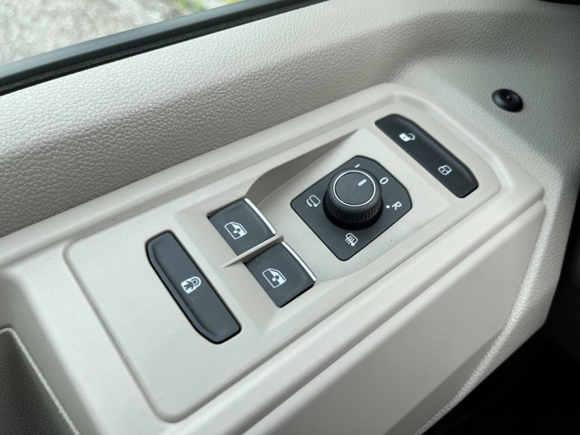 Volkswagen Multivan Life