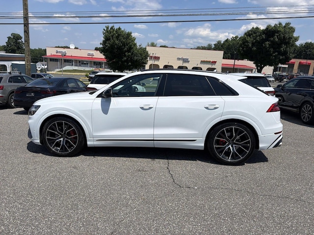 2023 Audi SQ8