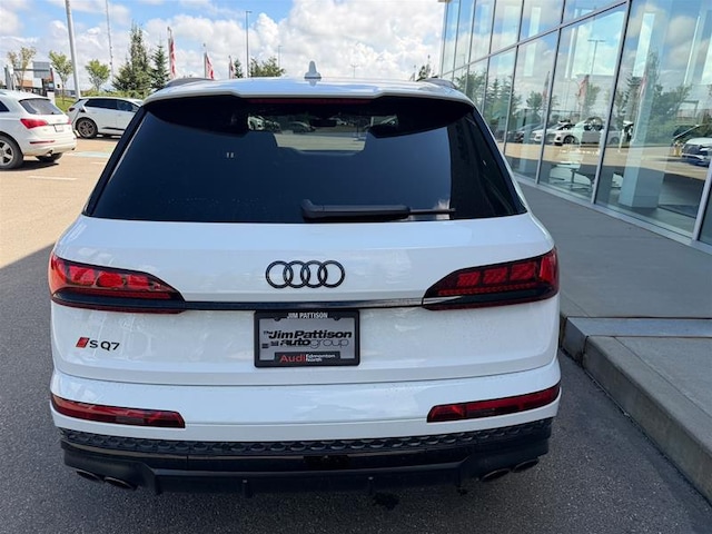 2026 Audi SQ7