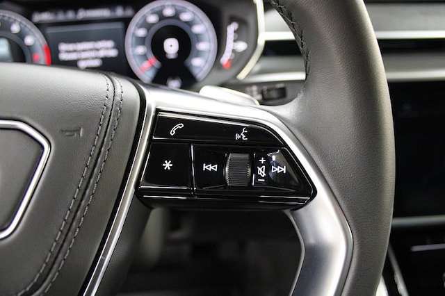 2026 Audi A8 Base - Photo 47