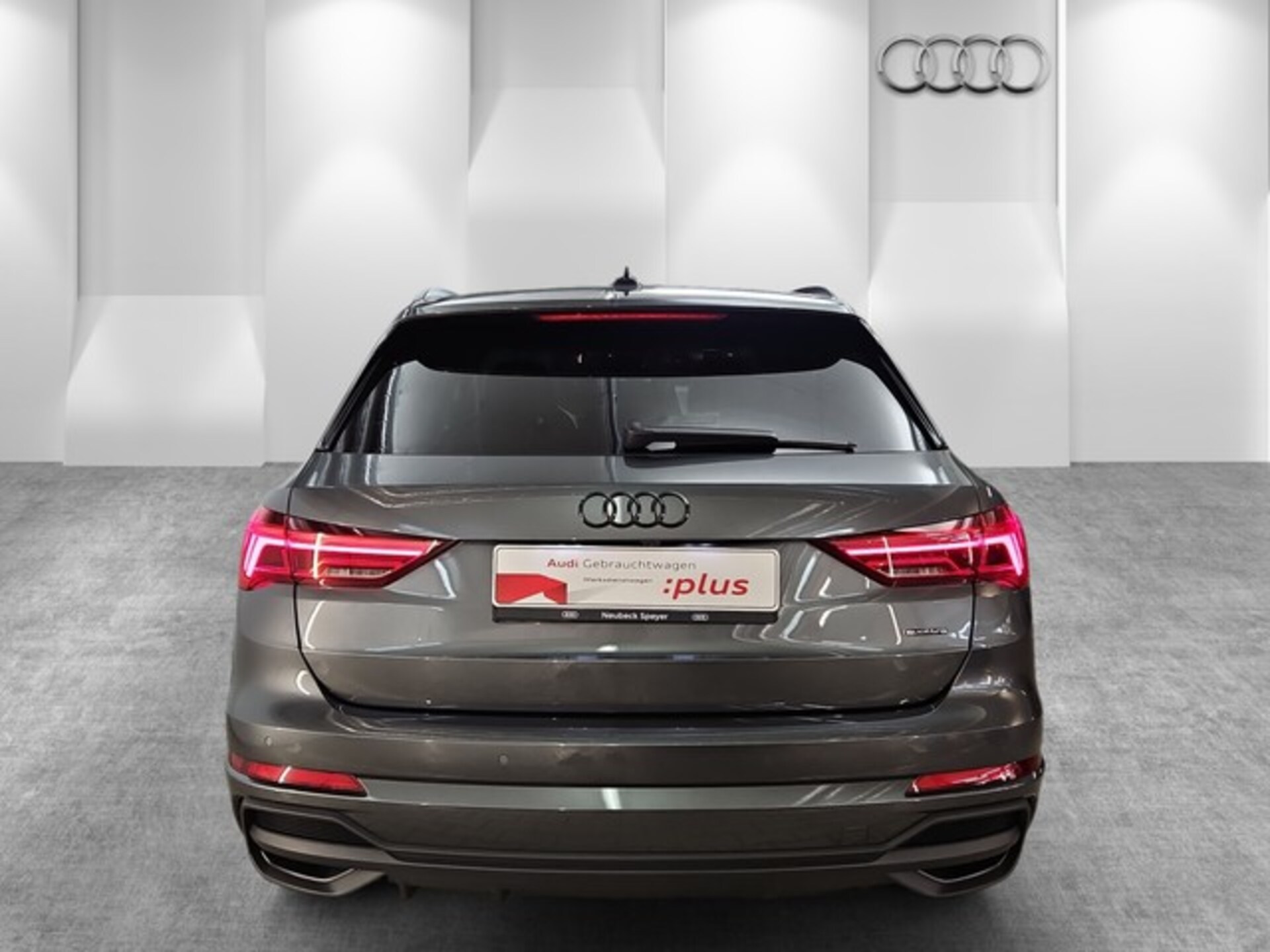 Audi Q3 SUV S line