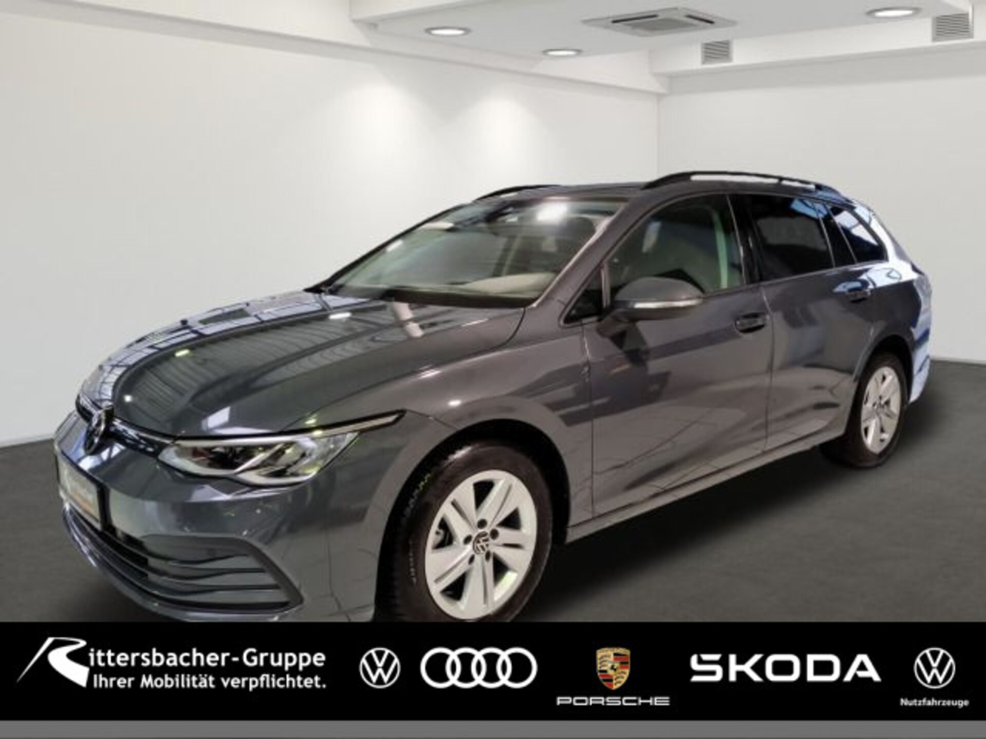 Volkswagen Golf Variant Life