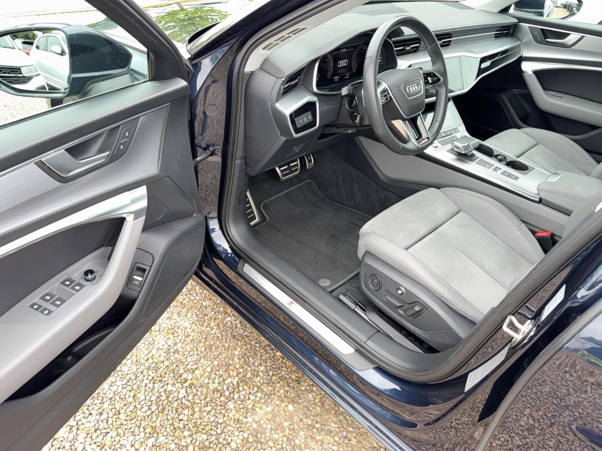 Audi S6 Avant
