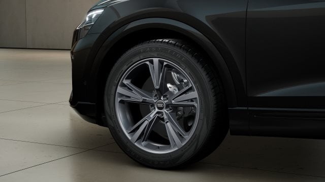 Audi Q8 SUV TFSI E 55 TFSI E Quattro Tiptronic - 2024 - Joinsteer - #7
