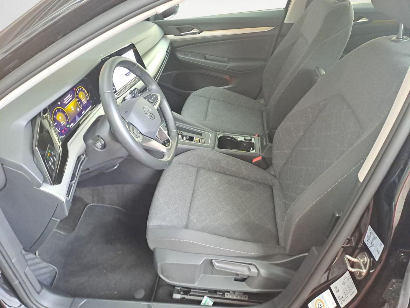 Volkswagen Golf Variant – Bild 10