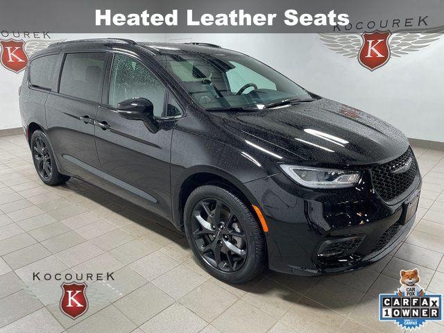 2024 Chrysler Pacifica