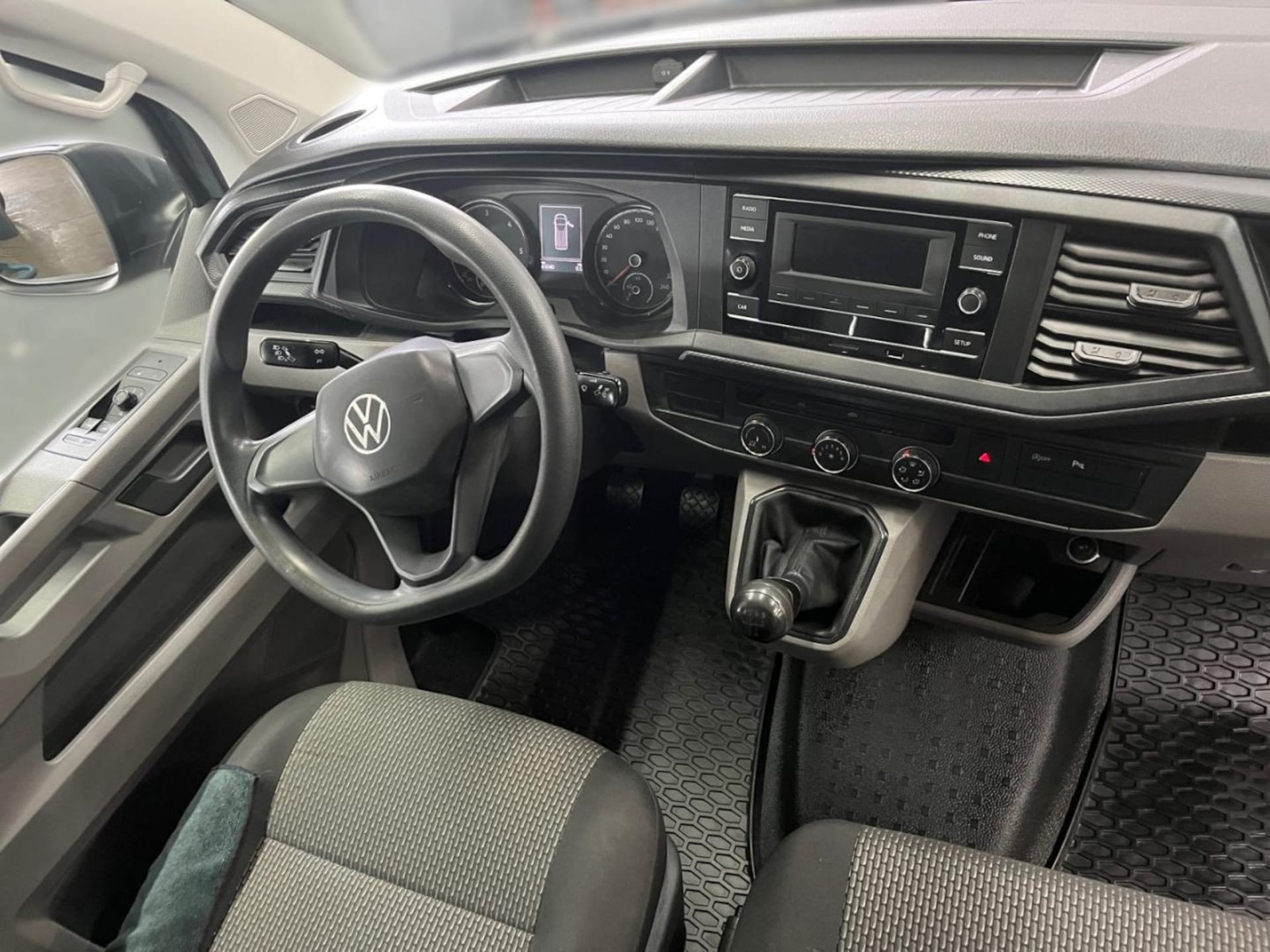 Volkswagen T6.1 Transporter Kasten kurzer Radstand