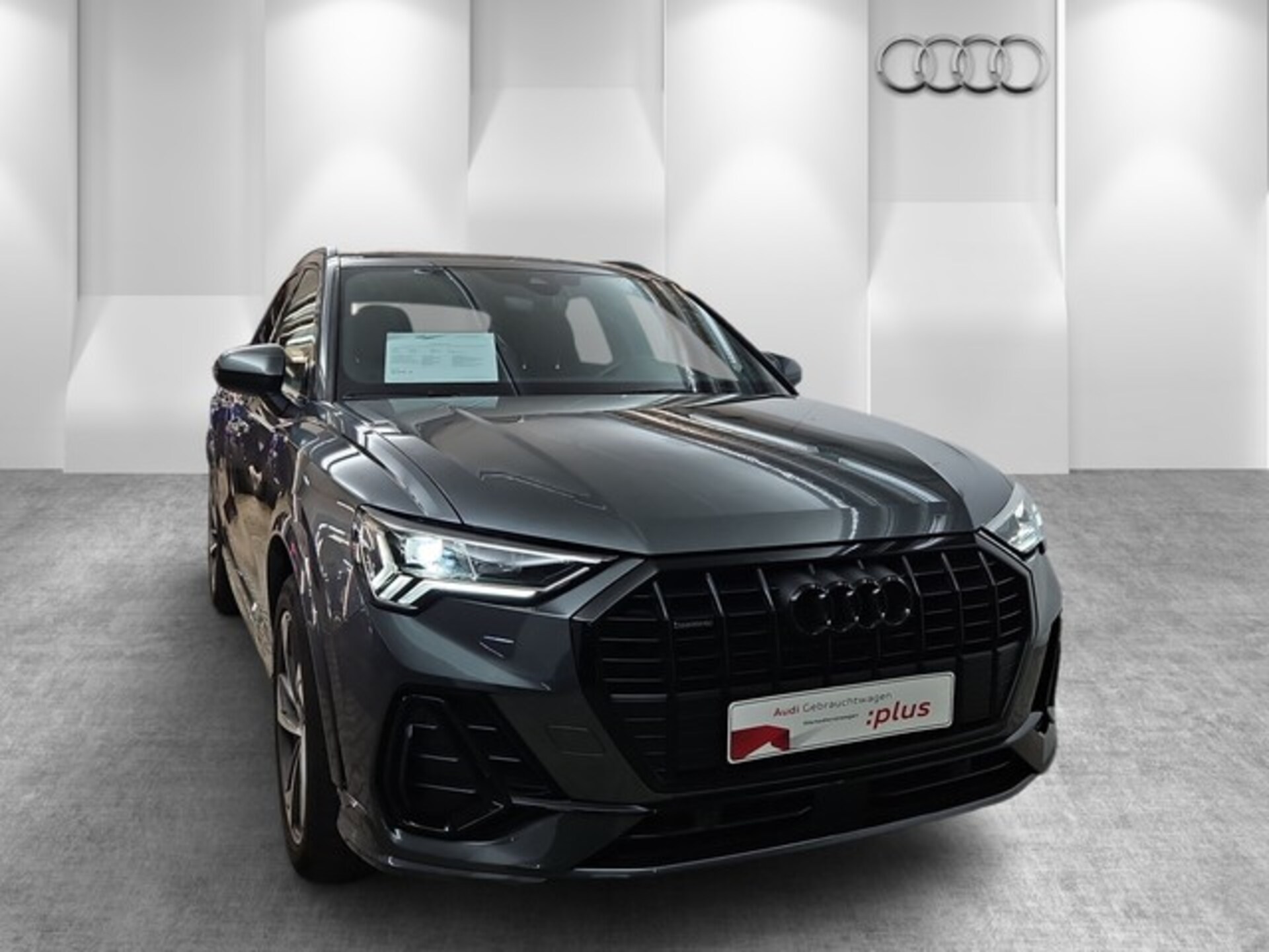 Audi Q3 SUV S line