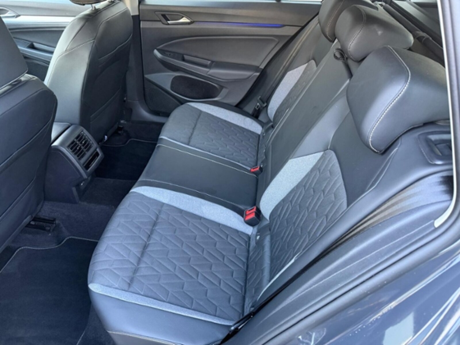 Volkswagen Golf Variant – Bild 12